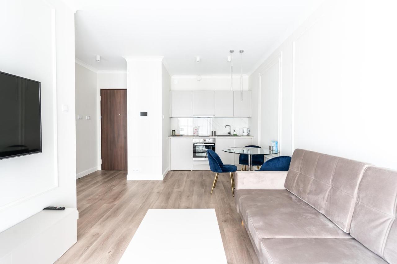 وارسو Apartamenty Mennica Residence - Golden Apartments المظهر الخارجي الصورة