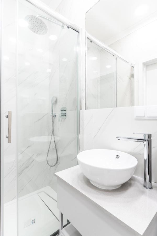 وارسو Apartamenty Mennica Residence - Golden Apartments المظهر الخارجي الصورة